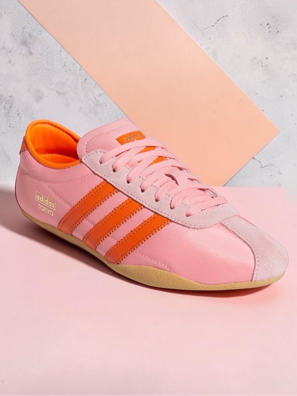 ADIDAS Women's Originals Tokyo Shoe in Vibrant Pink & Orange (7.5)